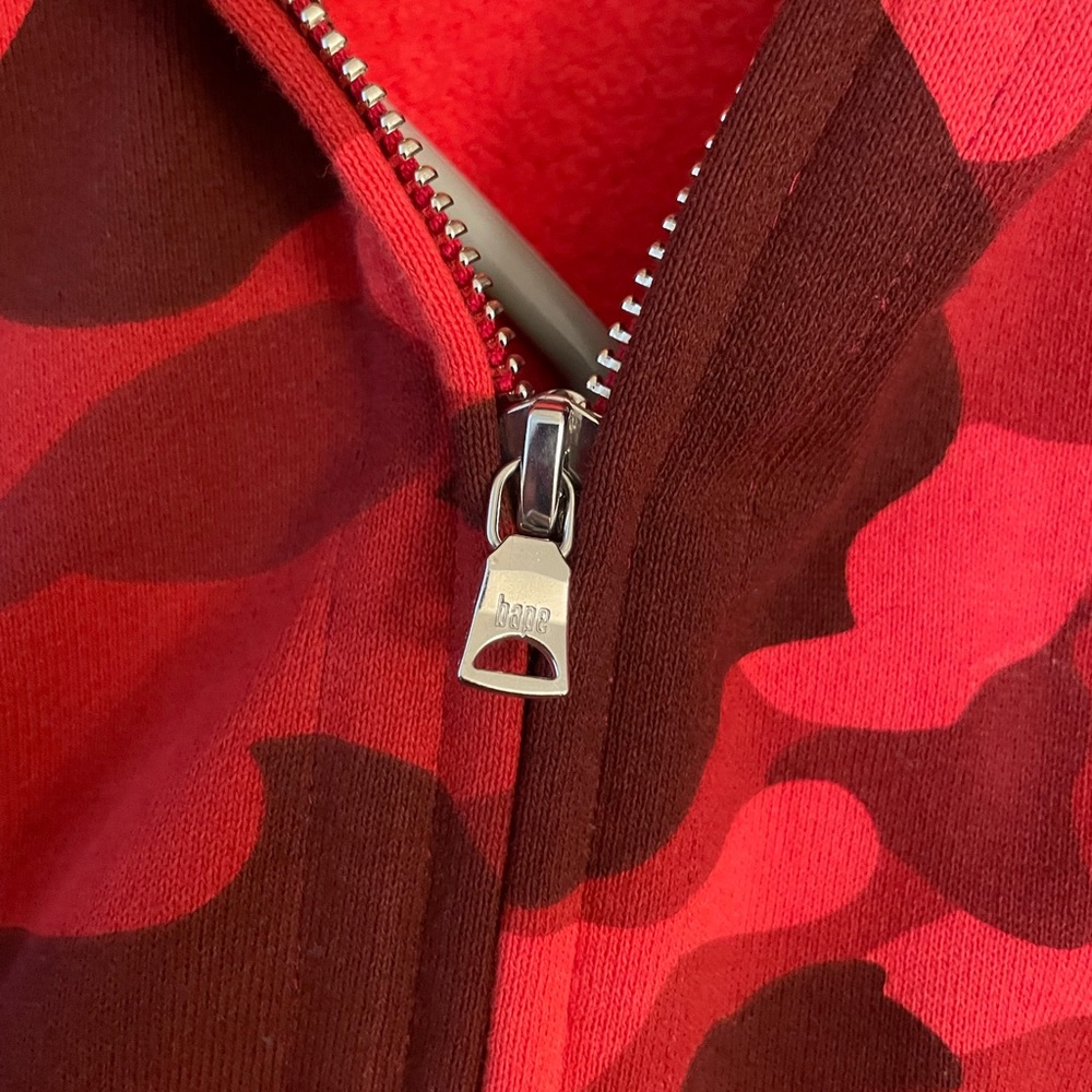 Red Bape Jacket - Picture 3 of 6